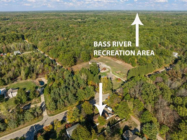 Builiding view forty two for 11622 Buchanan, Grand Haven, MI. 49417