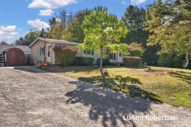 Builiding view one for 11622 Buchanan, Grand Haven, MI. 49417