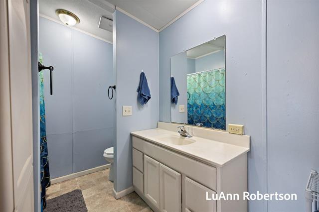 Builiding view thirty five for 11622 Buchanan, Grand Haven, MI. 49417