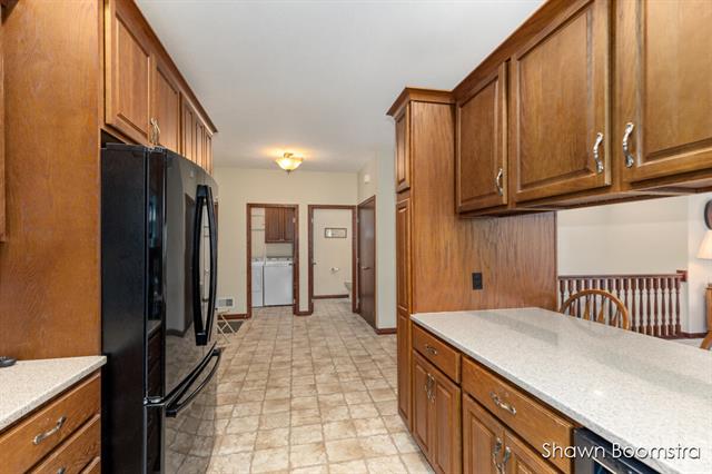 Builiding view eight for 8105 Amber Crest, Byron Center, MI. 49315