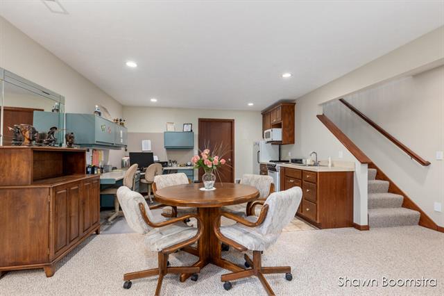 Builiding view fourteen for 8105 Amber Crest, Byron Center, MI. 49315