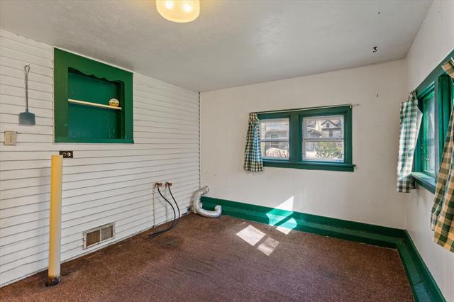 Builiding view fourteen for 408 Water, Cassopolis, MI. 49031