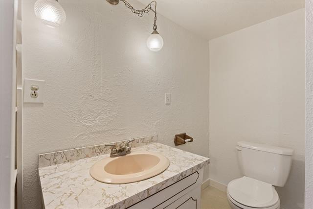 Builiding view seventeen for 408 Water, Cassopolis, MI. 49031