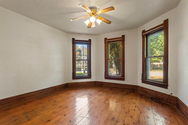 Builiding view twenty six for 408 Water, Cassopolis, MI. 49031