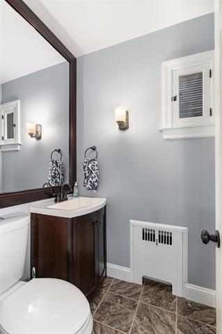 Builiding view nineteen for 611 Nurmi, Bay City, MI. 48708