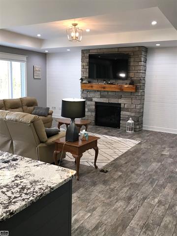 Builiding view nine for 6926 Palms, Fair Haven, MI. 48023