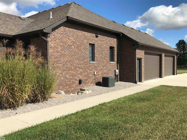 Builiding view three for 6926 Palms, Fair Haven, MI. 48023