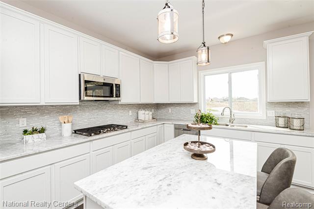 Builiding view four for 10465 Valley, Goodrich, MI. 48438