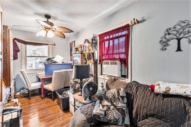 Builiding view five for 2901 Palmer, Lansing, MI. 48910