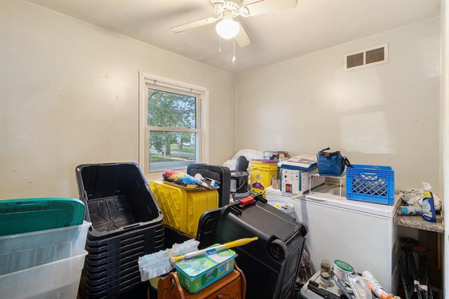 Builiding view twelve for 2901 Palmer, Lansing, MI. 48910