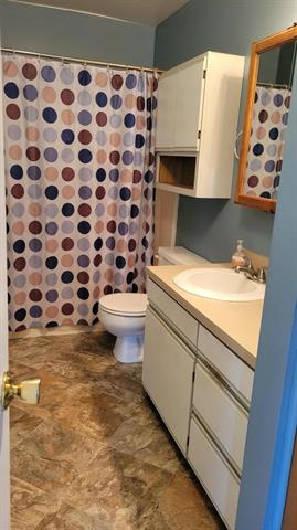 Builiding view fourteen for 7587 Parsonage, Saranac, MI. 48881