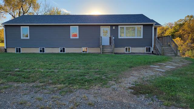 front view for 7587 Parsonage Road, Saranac, Mi. 48881