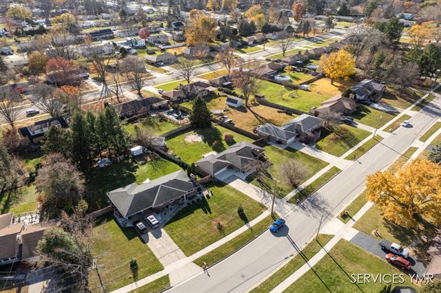 Builiding view thirty four for 1720 Rondo, Grand Rapids, MI. 49508