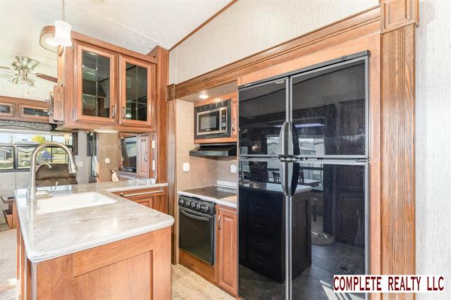 Builiding view eight for 831 Main St Unit 222, Au Gres, MI. 48703