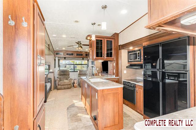 Builiding view seventeen for 831 Main St Unit 222, Au Gres, MI. 48703