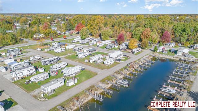 Builiding view three for 831 Main St Unit 222, Au Gres, MI. 48703