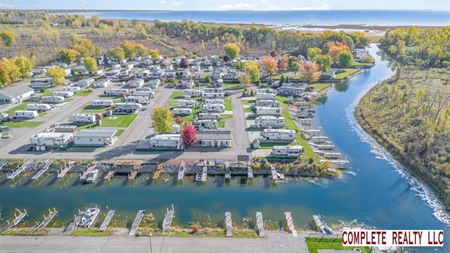 Builiding view two for 831 Main St Unit 222, Au Gres, MI. 48703