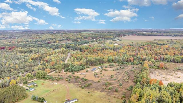 Builiding view thirty nine for 8770 Vickeryville, Vestaburg, MI. 48891