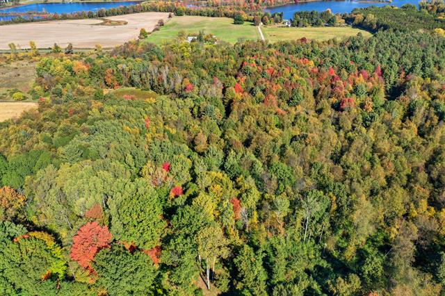 Builiding view thirty for 1765 Fleck, Six Lakes, MI. 48886