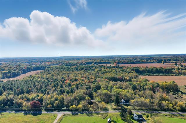 Builiding view twenty seven for 1765 Fleck, Six Lakes, MI. 48886