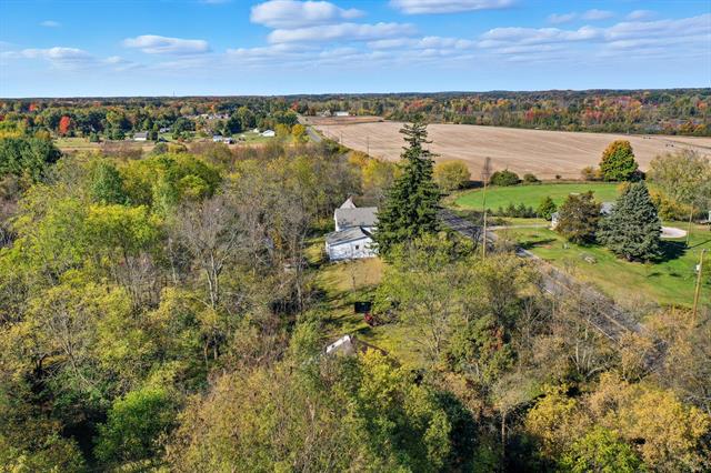 Builiding view twenty three for 1765 Fleck, Six Lakes, MI. 48886