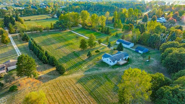 Builiding view fifty four for 300 Parkwood, Metamora, MI. 48455