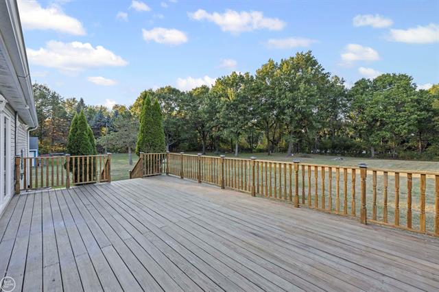 Builiding view forty seven for 300 Parkwood, Metamora, MI. 48455