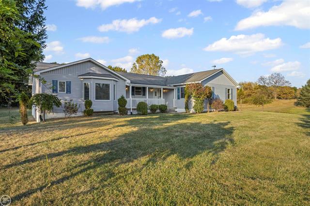 Builiding view forty three for 300 Parkwood, Metamora, MI. 48455