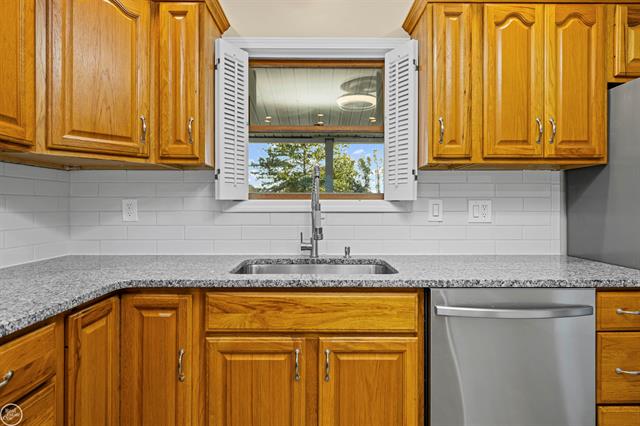 Builiding view fourteen for 300 Parkwood, Metamora, MI. 48455