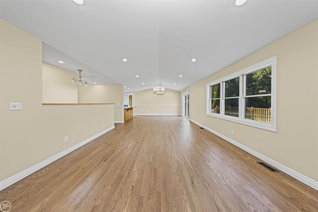 Builiding view six for 300 Parkwood, Metamora, MI. 48455