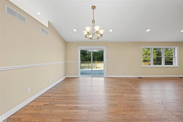 Builiding view ten for 300 Parkwood, Metamora, MI. 48455