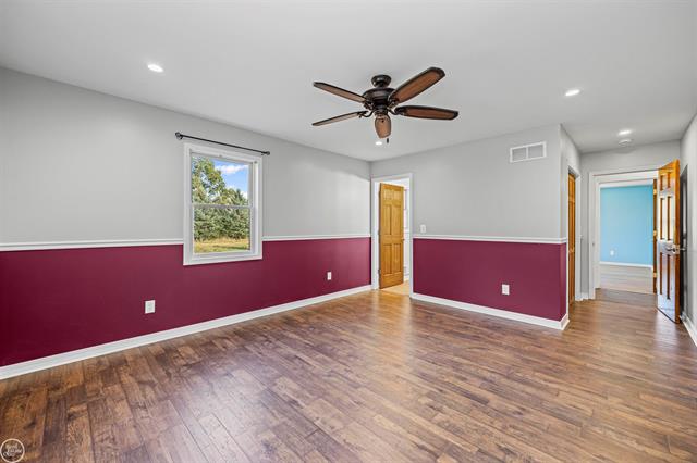 Builiding view twenty one for 300 Parkwood, Metamora, MI. 48455