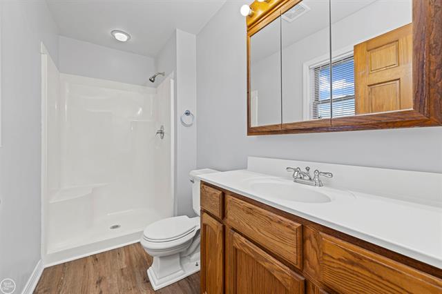 Builiding view twenty three for 300 Parkwood, Metamora, MI. 48455