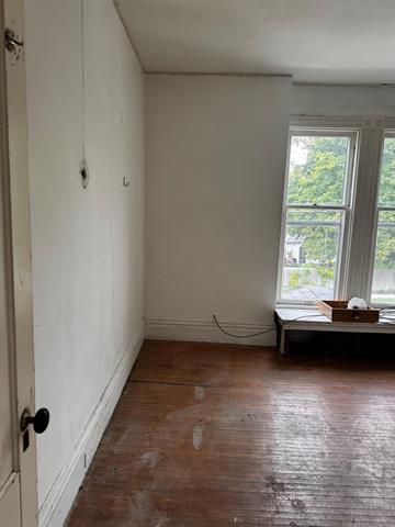 Builiding view four for 2101 5Th, Bay City, MI. 48708