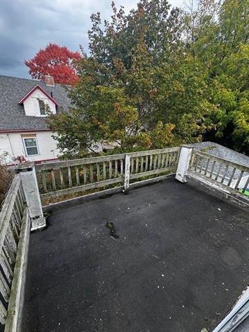 Builiding view seven for 2101 5Th, Bay City, MI. 48708