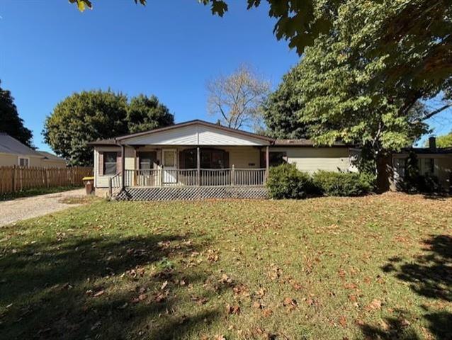 Builiding view fifteen for 520 Moyer, Alma, MI. 48801