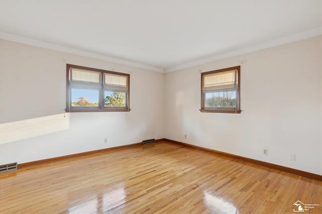 Builiding view fifteen for 1114 Valetta, Temperance, MI. 48182