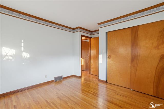 Builiding view twenty for 1114 Valetta, Temperance, MI. 48182