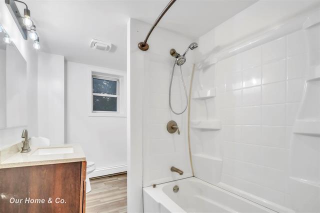 Builiding view twenty one for 2818 Brooks, Freeland, MI. 48623