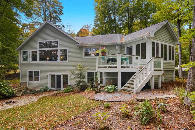 Builiding view eight for 5798 Bay Meadows, Traverse City, MI. 49684