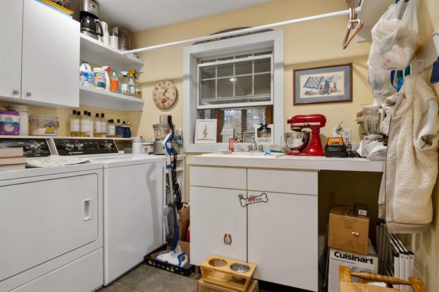 Builiding view eighteen for 5798 Bay Meadows, Traverse City, MI. 49684