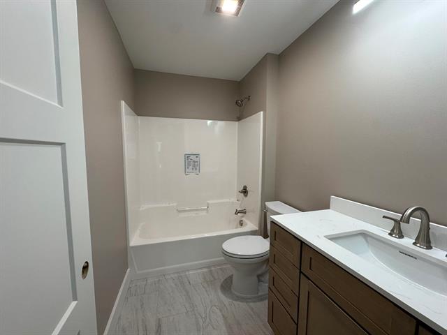 Builiding view seventeen for 2418 Hawks Eye, Bellaire, MI. 49615