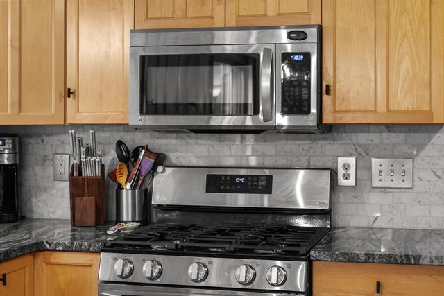 Builiding view four for 105 Marigold, Houghton Lake, MI. 48629