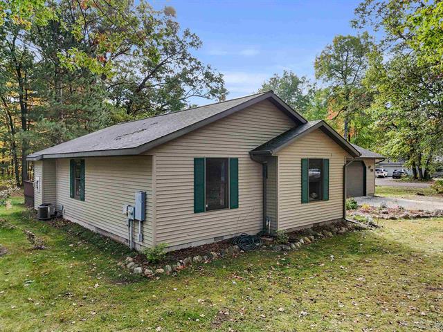 Builiding view thirty seven for 105 Marigold, Houghton Lake, MI. 48629