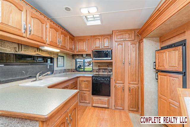 Builiding view seven for 831 Main St Unit 105, Au Gres, MI. 48703