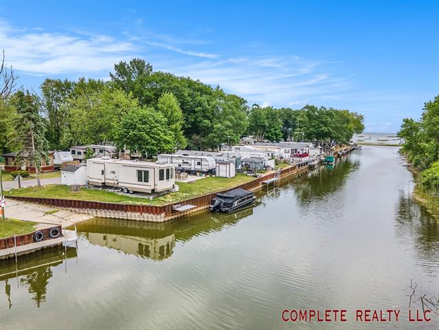 Builiding view twenty one for 831 Main St Unit 105, Au Gres, MI. 48703