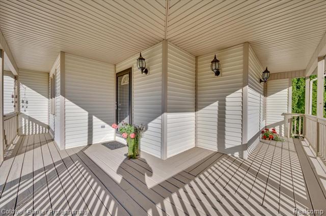 Builiding view four for 5365 Timberwick, Dryden, MI. 48428