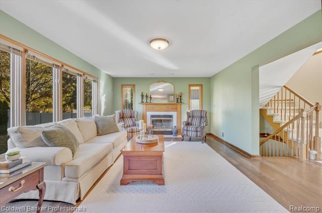 Builiding view six for 5365 Timberwick, Dryden, MI. 48428