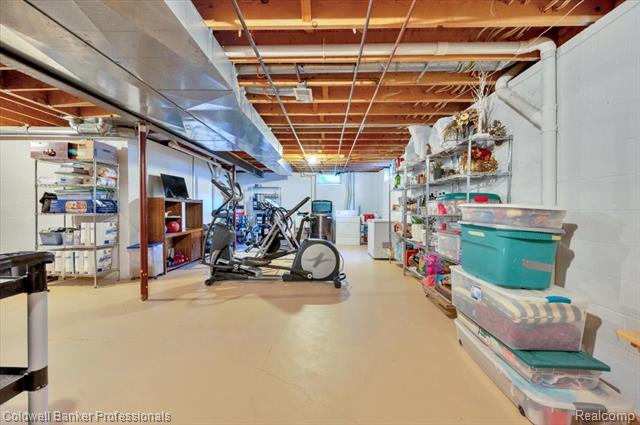 Builiding view twenty three for 5365 Timberwick, Dryden, MI. 48428