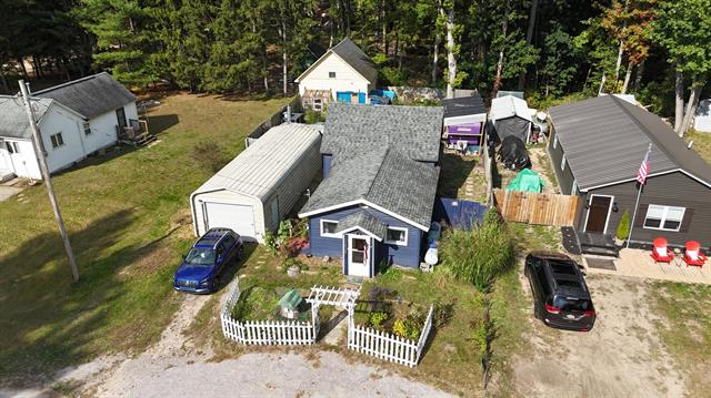 Builiding view twenty six for 16920 6Th, Wellston, MI. 49689